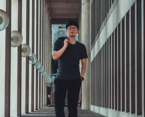 不必在乎我是谁简谱- 张浩泽-我瞒着所有的人在爱你5