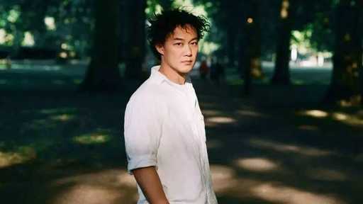 人来人往吉他谱 陈奕迅 人来人往，上车下车，最长的路还是要自己走吧5
