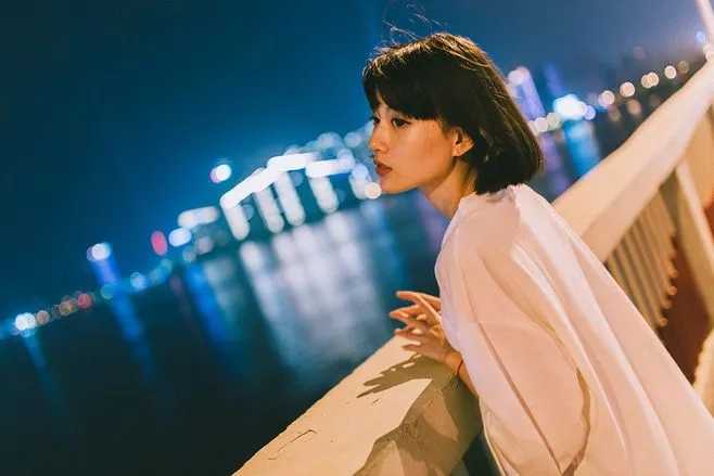 假装尤克里里谱 陈雪凝 慢慢的学会沉默下来，默默做事低调做人2