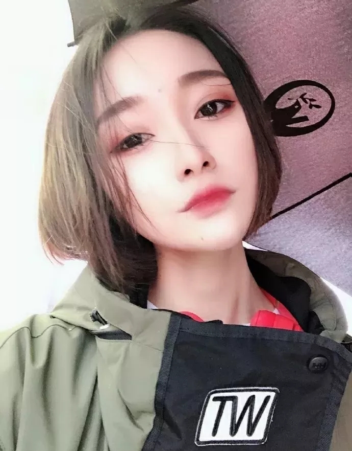 浪人琵琶尤克里里谱 胡66 一把琵琶就能浪迹天涯，这首歌果然没有浪得虚名3
