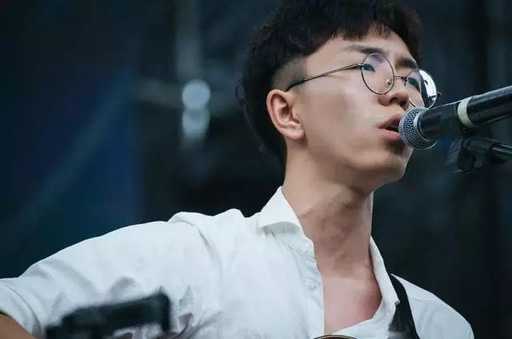 理想三旬尤克里里谱 陈宏宇 当人生洗尽铅华，才能对生活重新满怀期待5